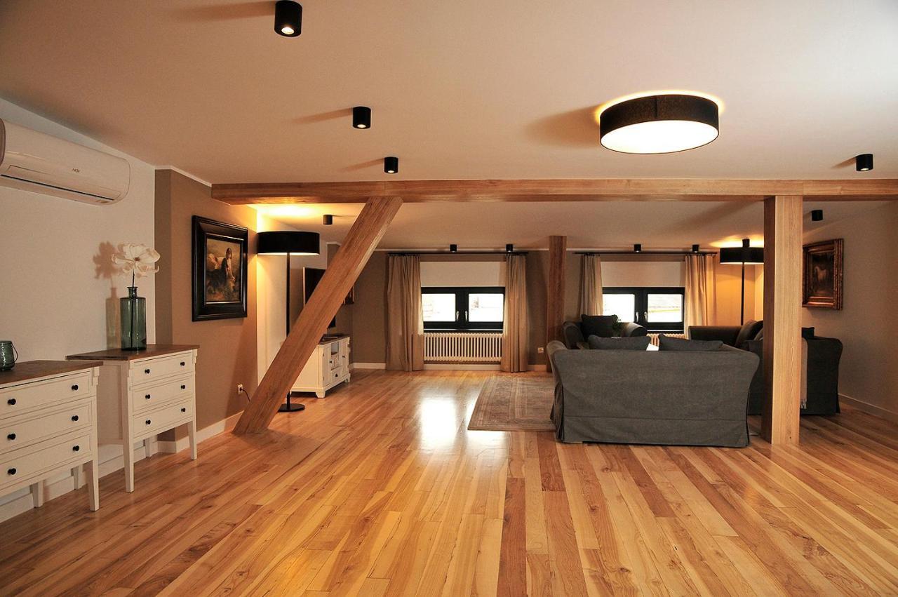 Stary Toruń Apartamenty Zeglarska 25 מראה חיצוני תמונה