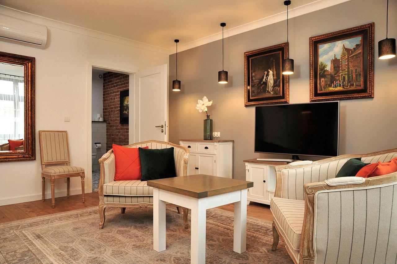 Stary Toruń Apartamenty Zeglarska 25 מראה חיצוני תמונה